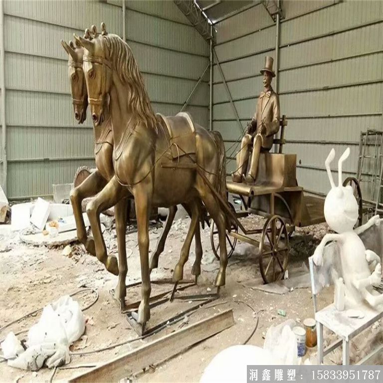 玻璃鋼仿銅馬車雕塑，馬車雕塑定做，啤酒節馬車雕塑1