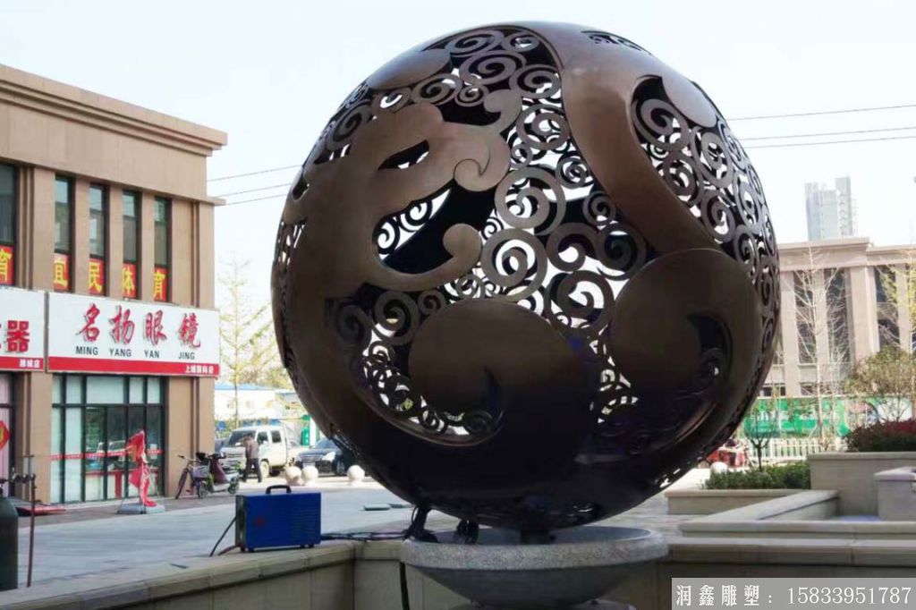 不銹鋼空心球鏤空球景觀雕塑大球